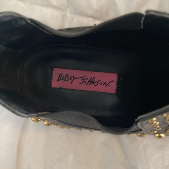 Betsey Johnson Sadie Studded Boot size 7.5 - Picture 4 of 6